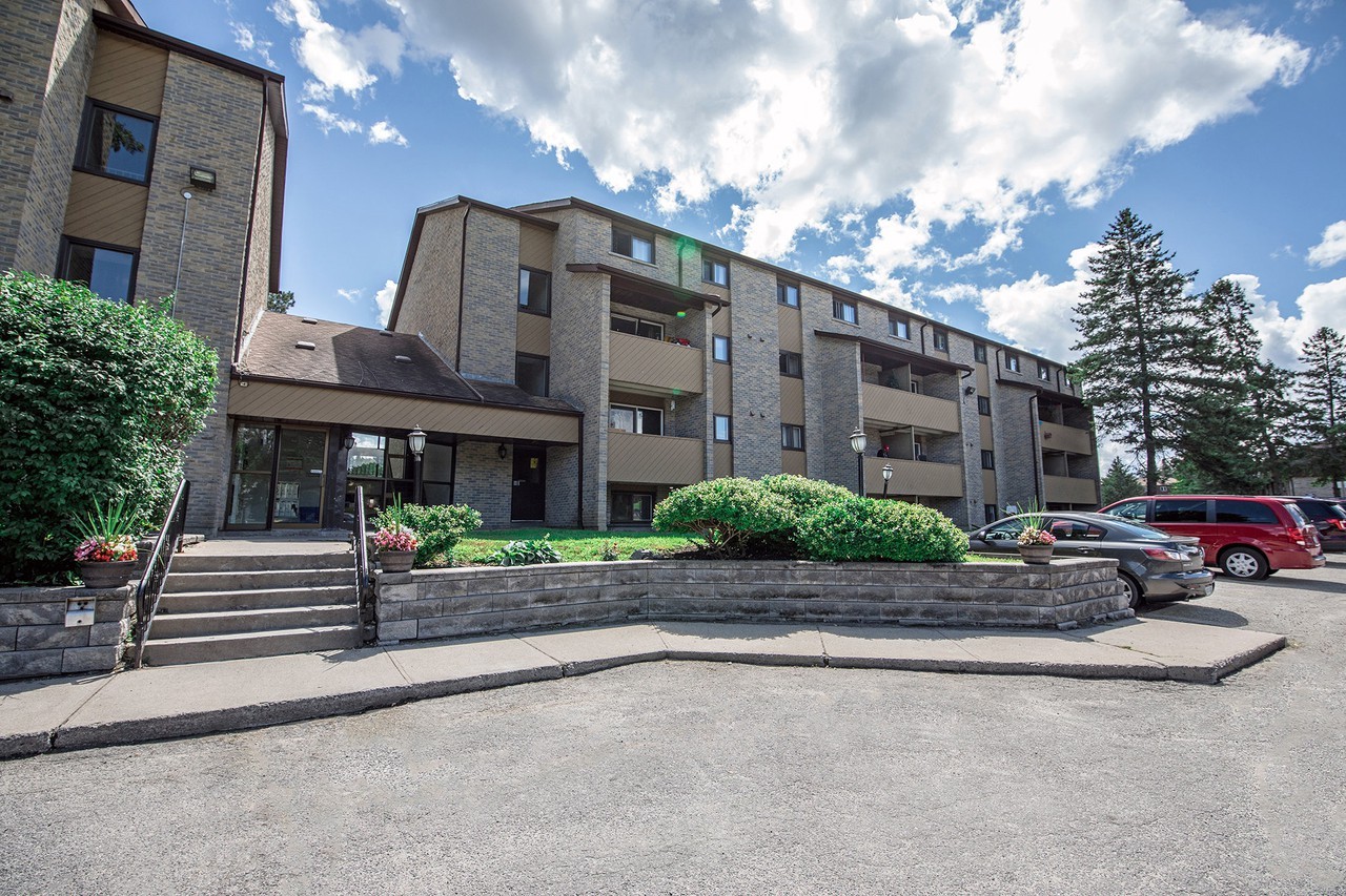 Kensington Manor Apartments 1375 Kensington Pky, Brockville, ON K6V