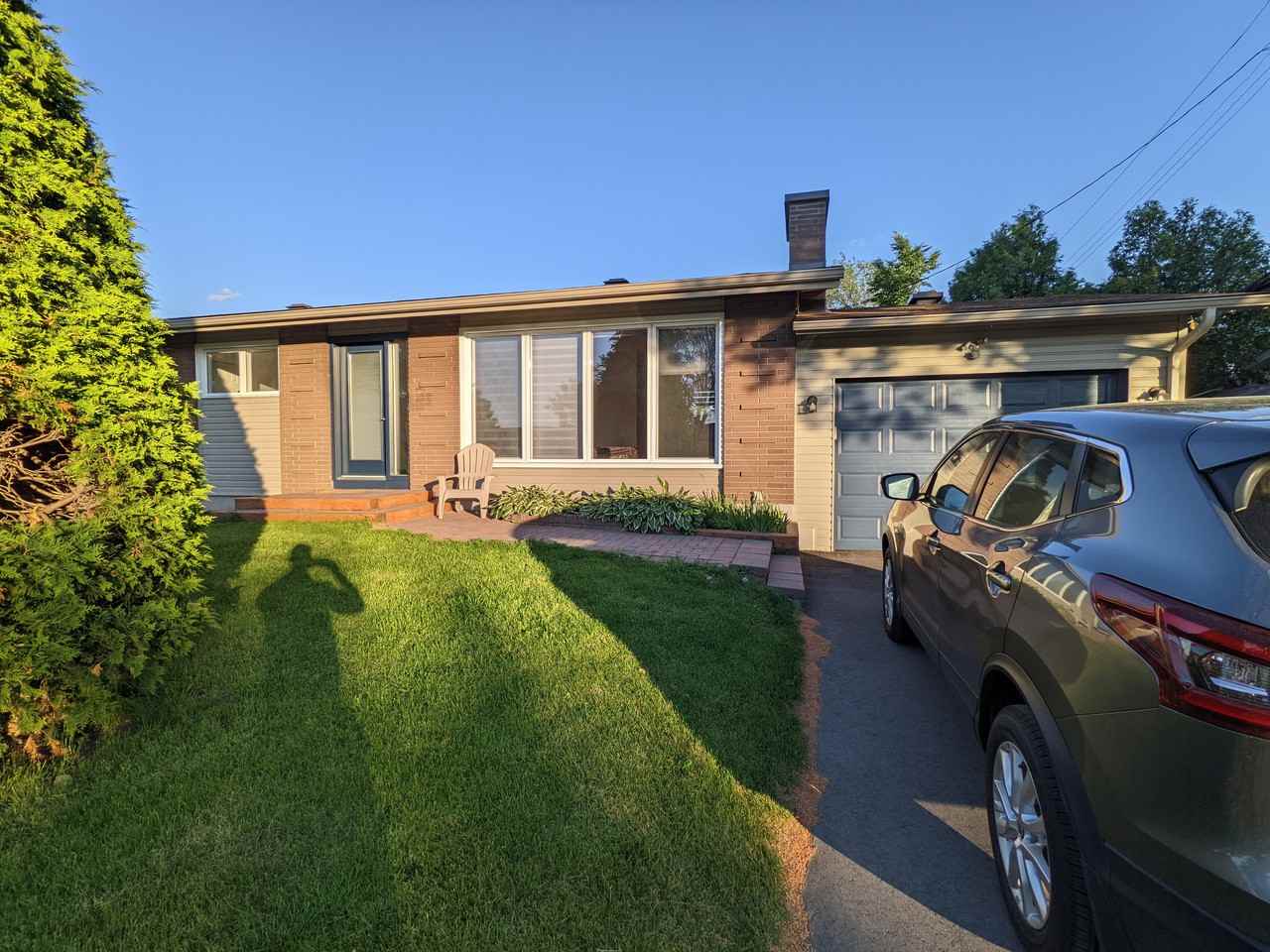 1124 Deer Park Road, Ottawa, ON K2E 6G8, CA 2 unit Rentals Zumper