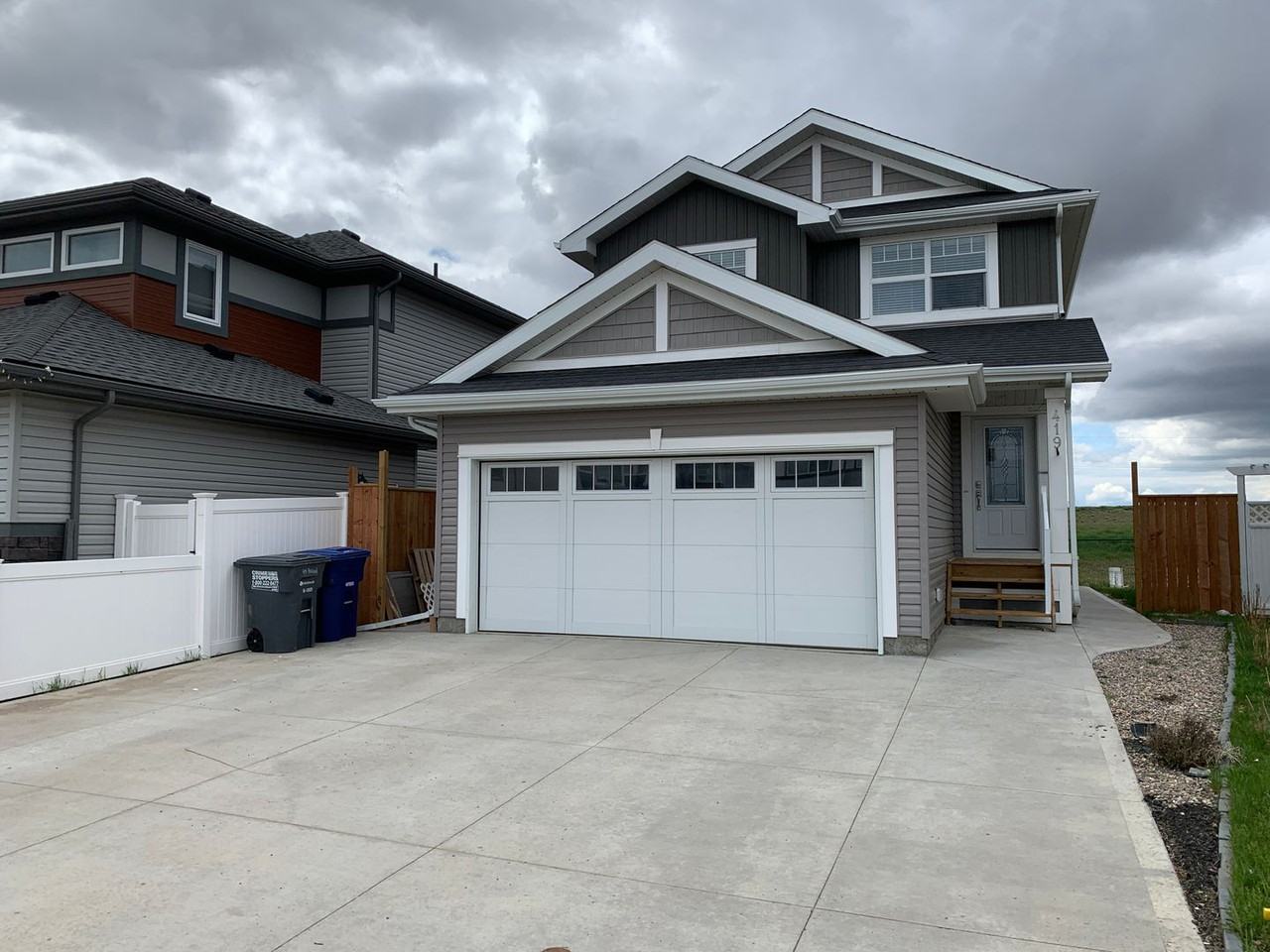 3 Bedroom Main Floor Suite in Kensington Apartments 419 Hassard Close