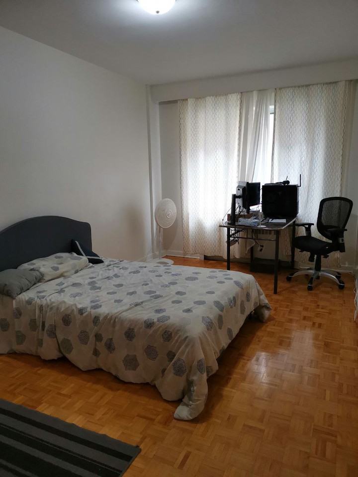 925 Boulevard Laird 109, MontRoyal, QC H3R 1Y9 1 Bedroom Apartment