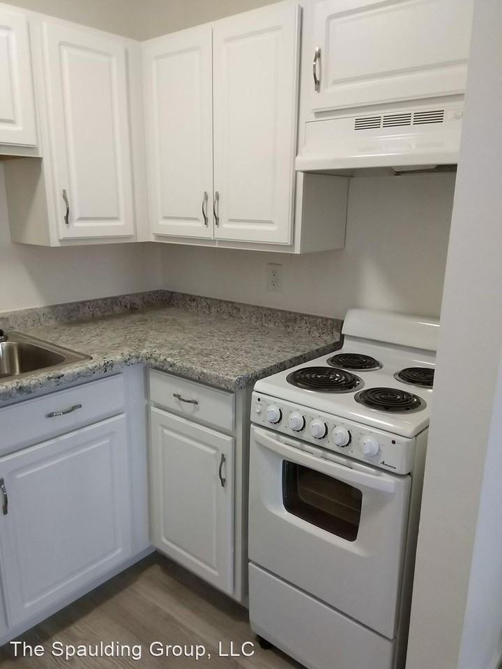 1601 N Randall Ave Apartments in Janesville, WI 53545 Zumper