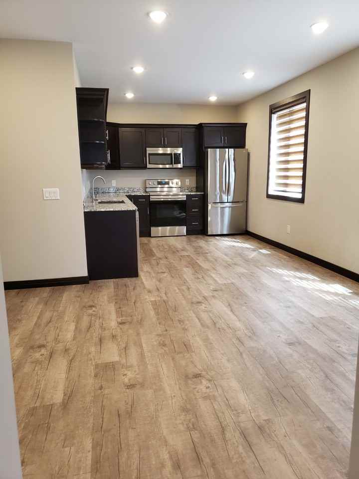 186 Thomas berry Apartments 186 Thomas Berry St, Winnipeg, MB R2H 0R1