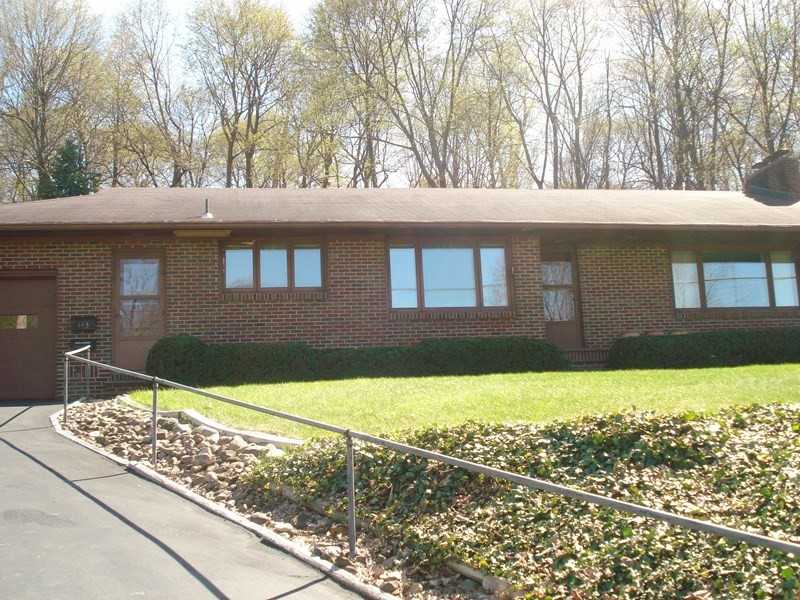 143 Boulder Road, Syracuse, NY 13209 3 bedroom House Rental Zumper