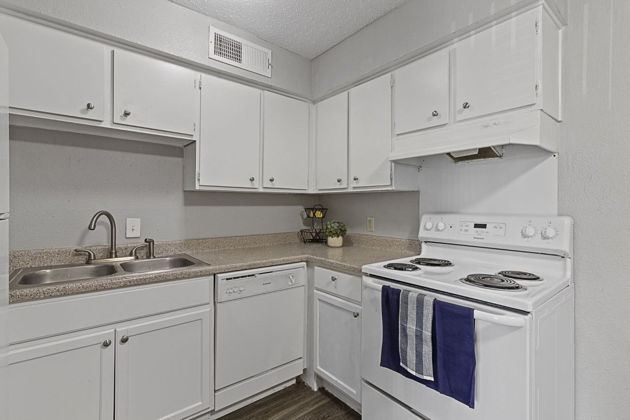 Aria Residences Apartments 1125 Hillcrest St, Mesquite, TX 75149 Zumper