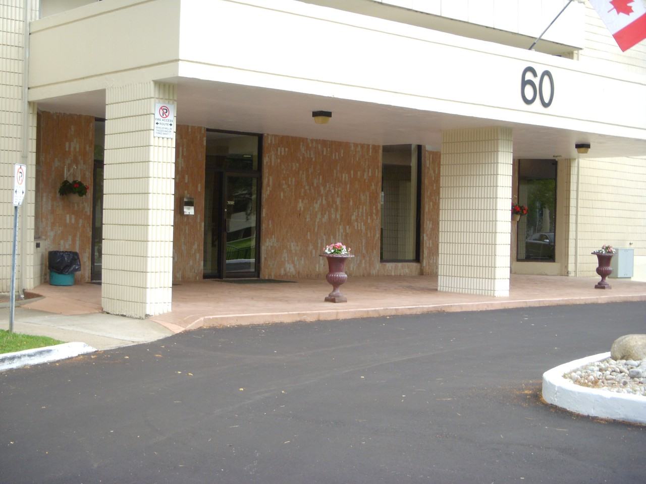 BelGal Estates Doric Apartments 60 Jerome Cres, Hamilton, ON L8E