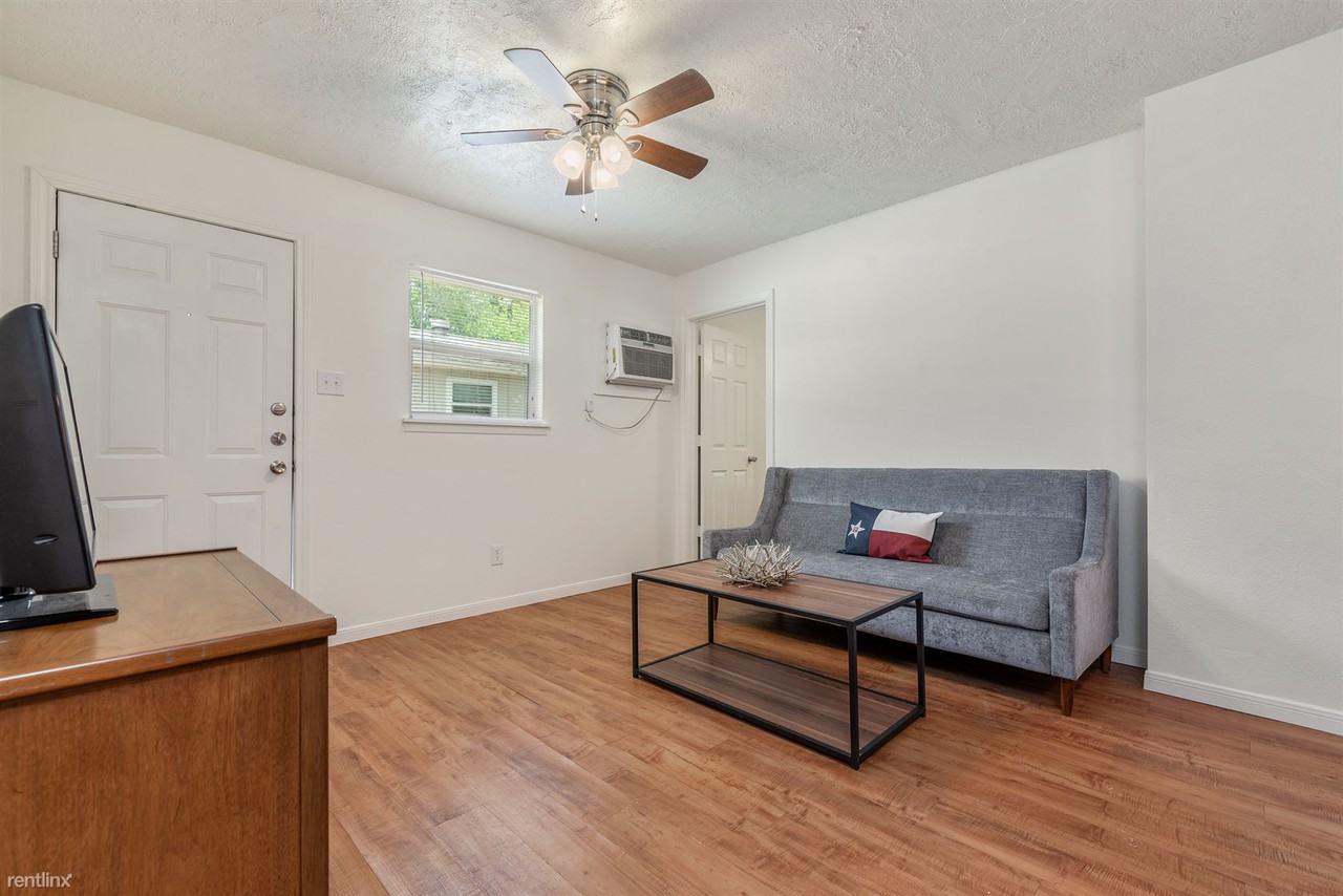 Northgate Villas Apartments 4305 College Main St, Bryan, TX 77801