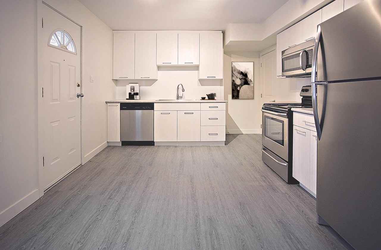 Meadow Park Estates Apartments 100 Gladmer Pk, Saskatoon, SK S7J 2X3