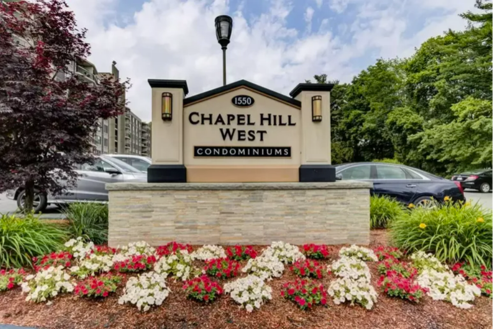Chapel Hill Condos Apartments 1550 Worcester Road 504, Framingham