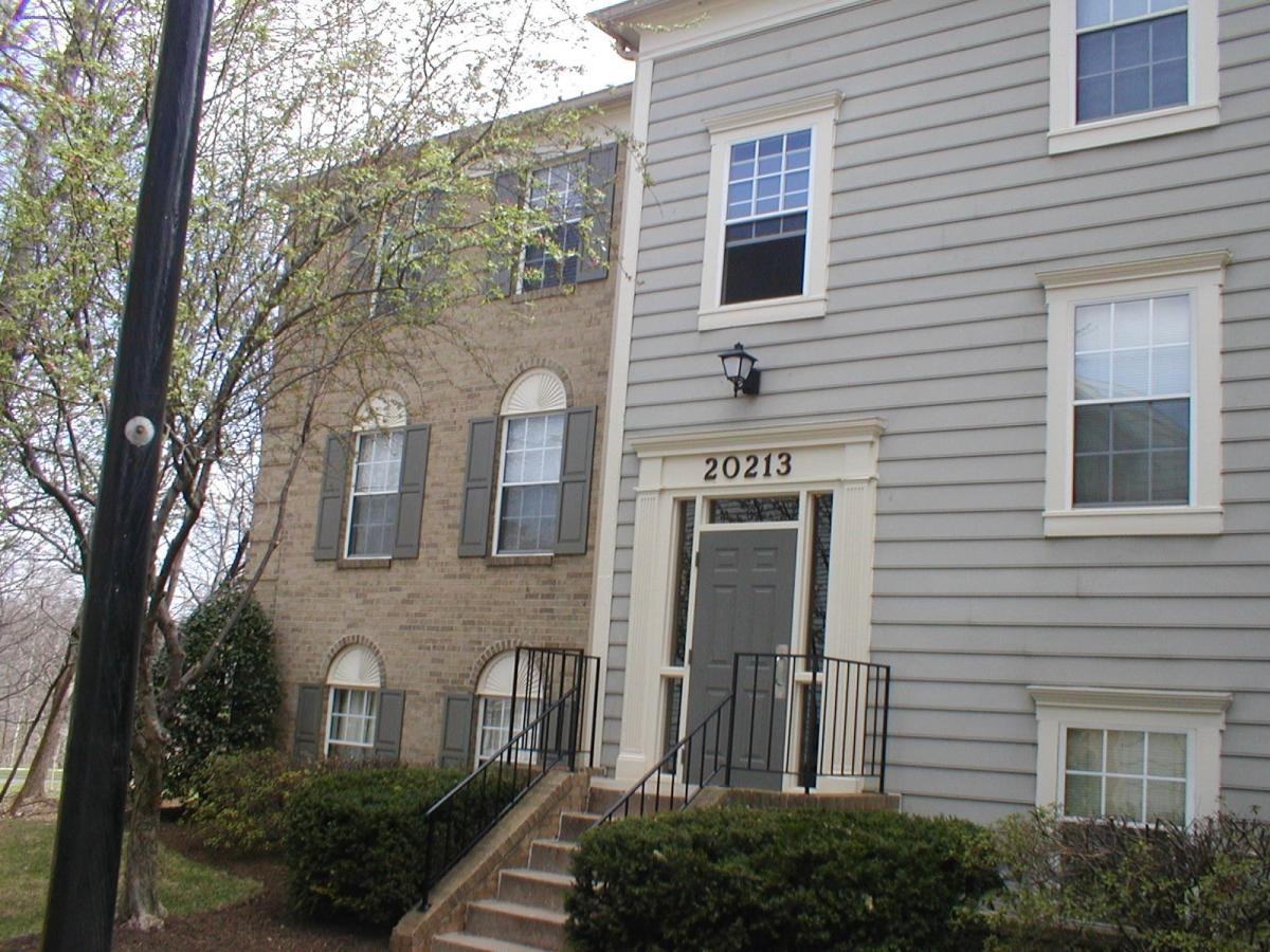 20213 Shipley Terrace, Germantown, MD 20874 2 Bedroom Condo for Rent