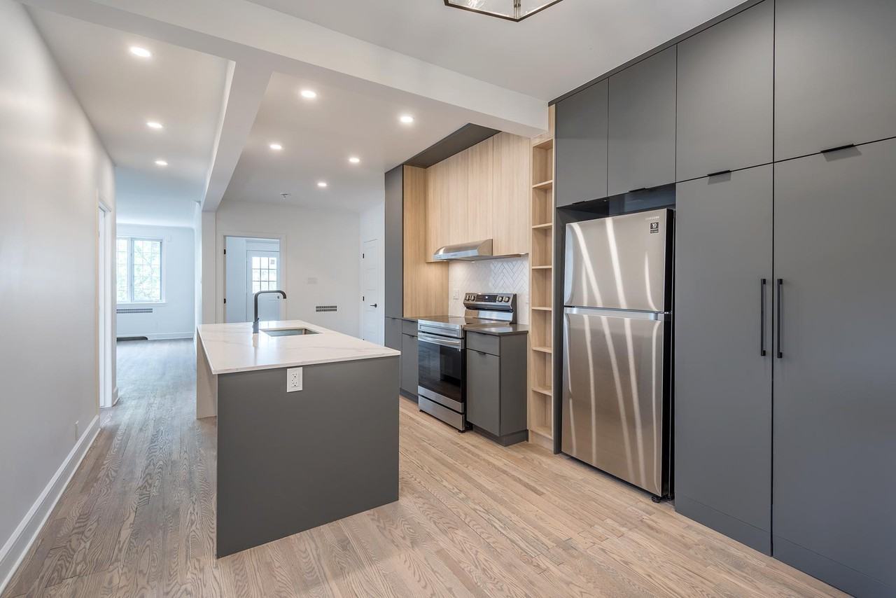 5050 Roslyn Apartments 5051 Av Roslyn, Montréal, QC H3W None Zumper