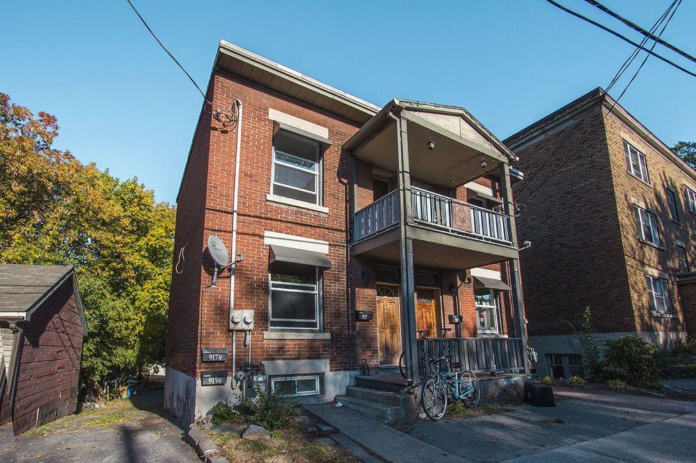 917 B 917 Bronson Avenue, Ottawa, ON K1S 4G8 1 Bedroom Apartment for
