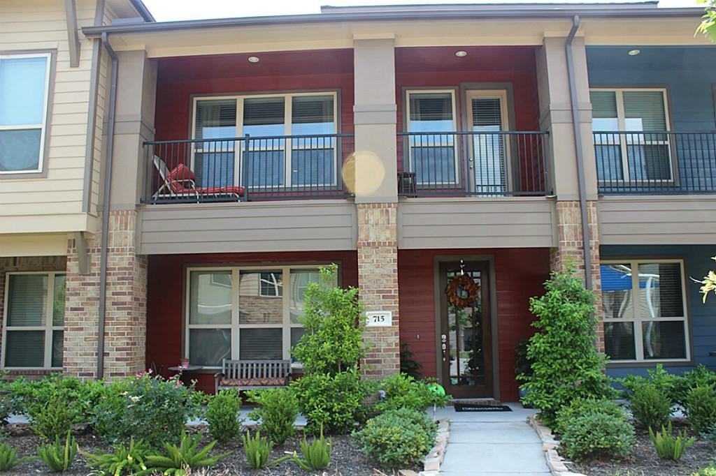 715 Via Lago Dr 715, ster, TX 77598 2 Bedroom Apartment for Rent