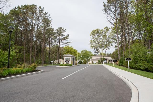 Lakeside Village Apartments Pond View Dr., East Patchogue, NY 11772