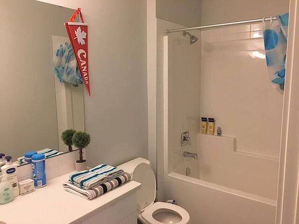 Essential Allard Apartments 446 Allard Blvd Sw, Edmonton, AB T6W 3S7