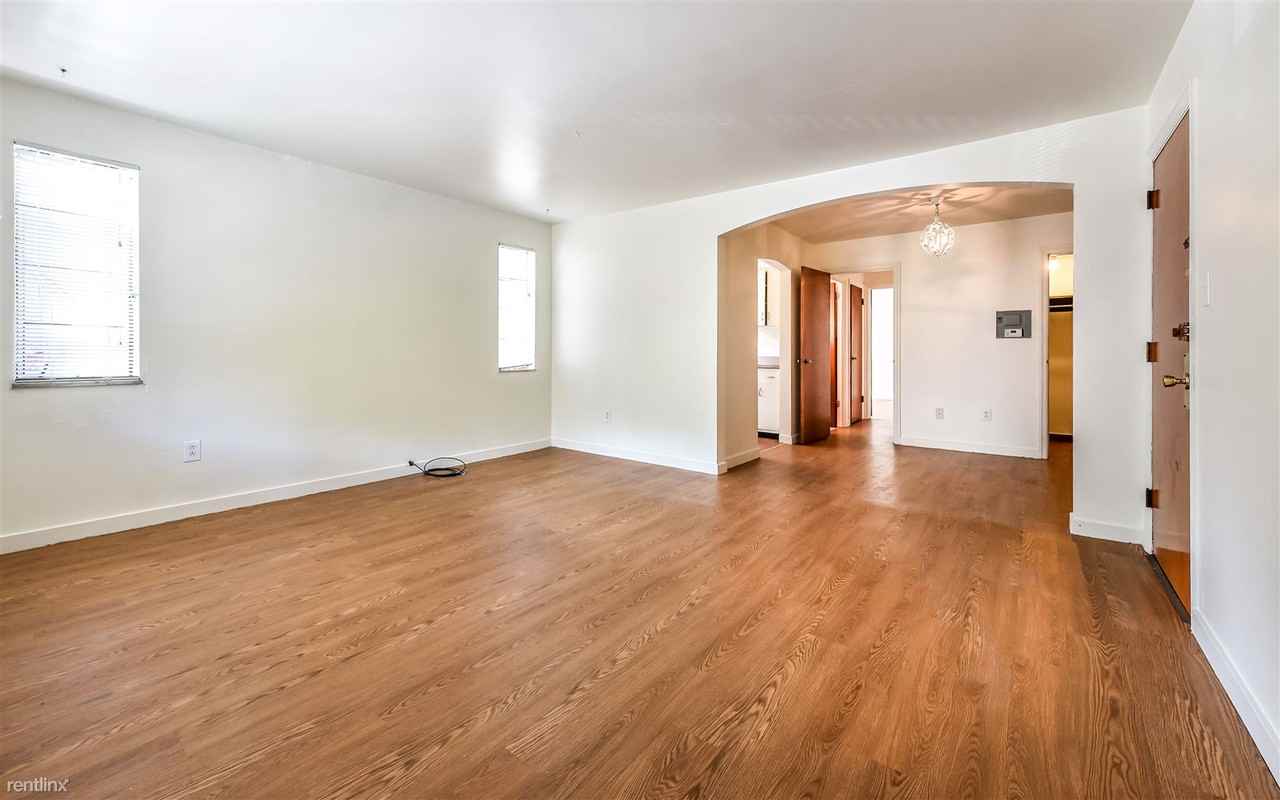 5837 Darlington Rd Apartments in Squirrel Hill South, Pittsburgh, PA