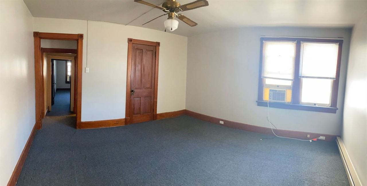 101115 S. MARKET STREET & 2426 E. PARK STREET Apartments in