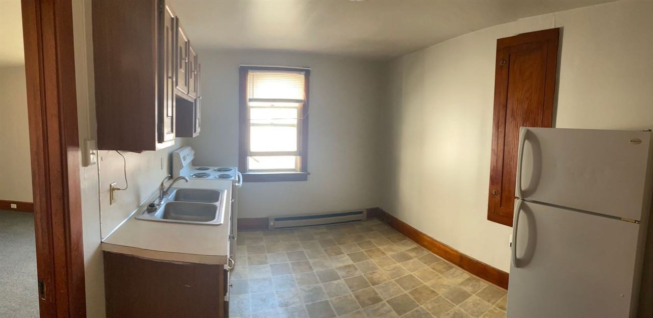 101115 S. MARKET STREET & 2426 E. PARK STREET Apartments in