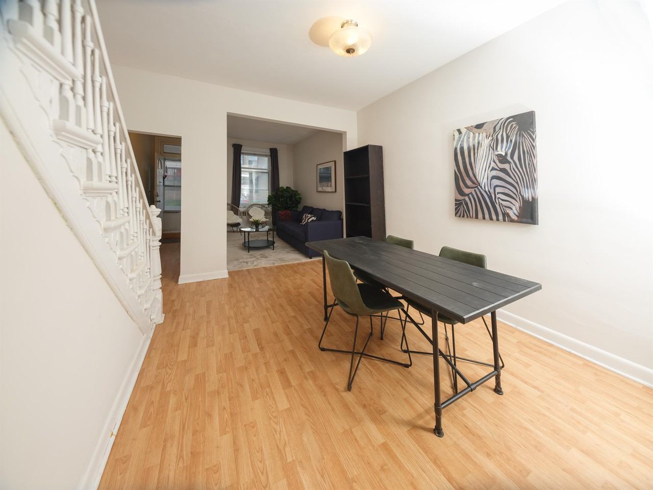 111 Dalhousie Street Apartments 111 Dalhousie St, Ottawa, ON K1N 7C1