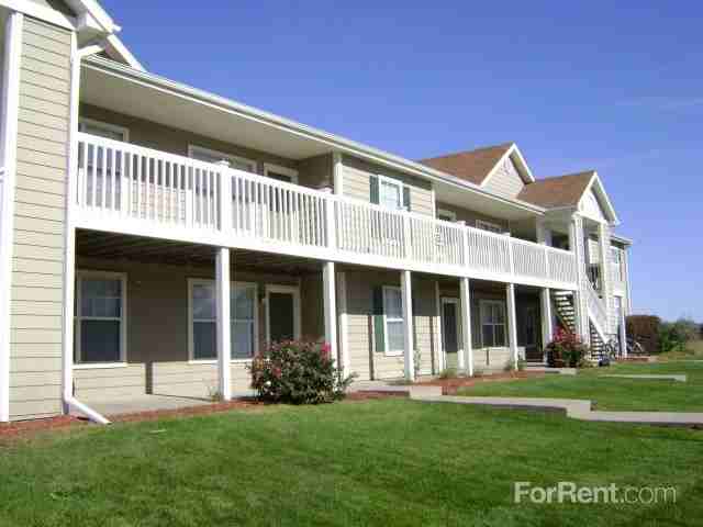 Claremont Park Apartments 1341 N 9th St, Lincoln, NE 68508 Zumper