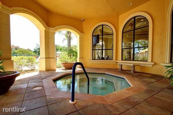 The Grand Bellagio at Baywatch Apartments 2757 Via Cipriani
