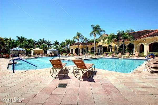 The Grand Bellagio at Baywatch Apartments 2757 Via Cipriani