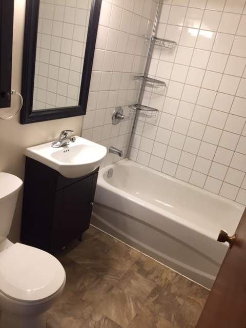 35/41 Balmoral Apartments 41 & 41 Balmoral Street, Winnipeg, MB R3C