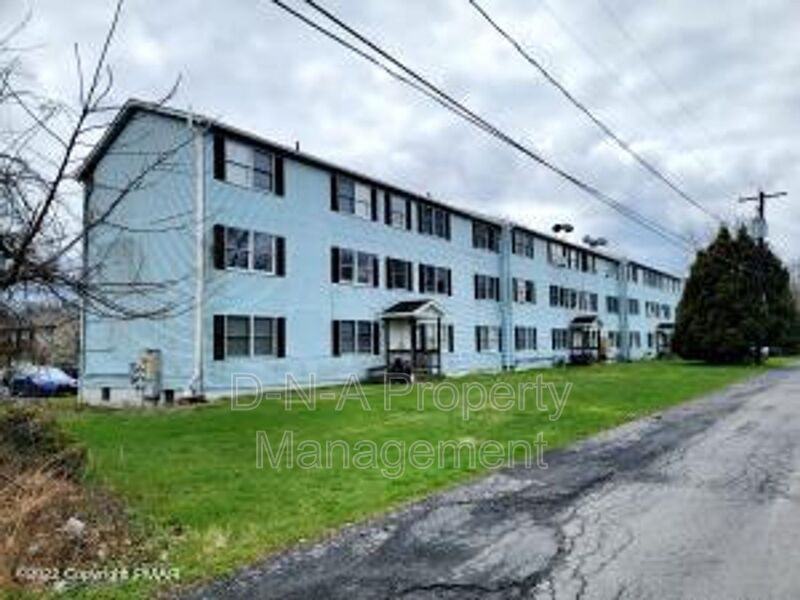 university ridge apartments east stroudsburg pa Miguelina Munson