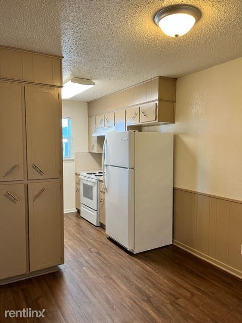 Williamsburg Townhouses & Apartments 2315 Jennifer Dr, Killeen, TX