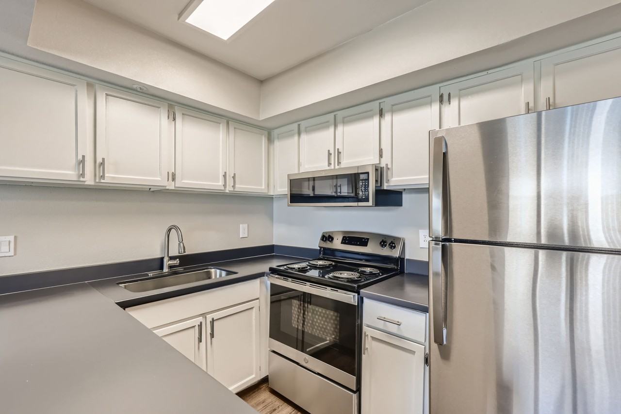 Serena Park Apartments 8546 N 59th Ave, Glendale, AZ 85302 Zumper