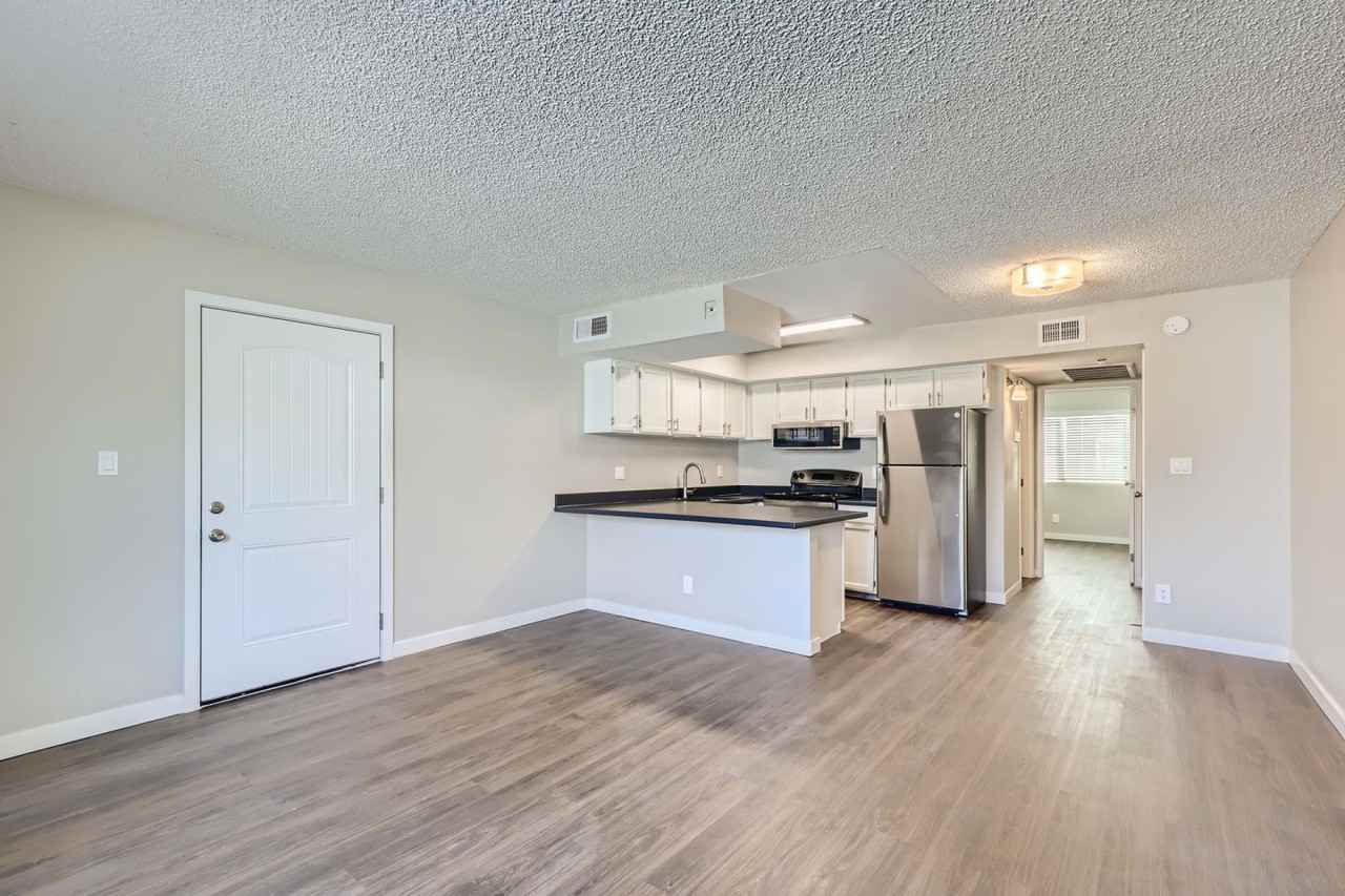 Serena Park Apartments 8546 N 59th Ave, Glendale, AZ 85302 Zumper