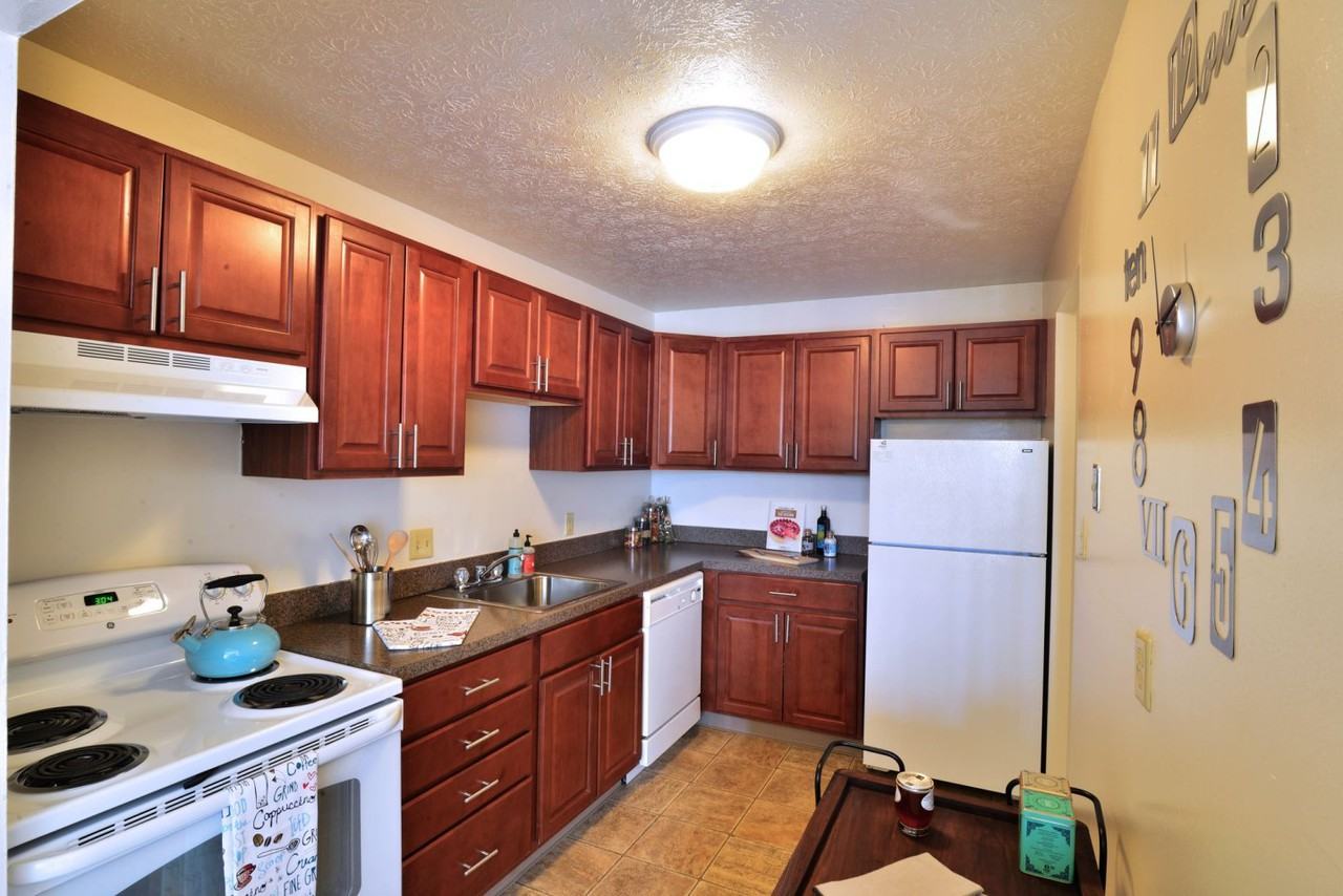 Midtown Towers Apartments 5676 Broadview Rd, Parma, OH 44134 Zumper