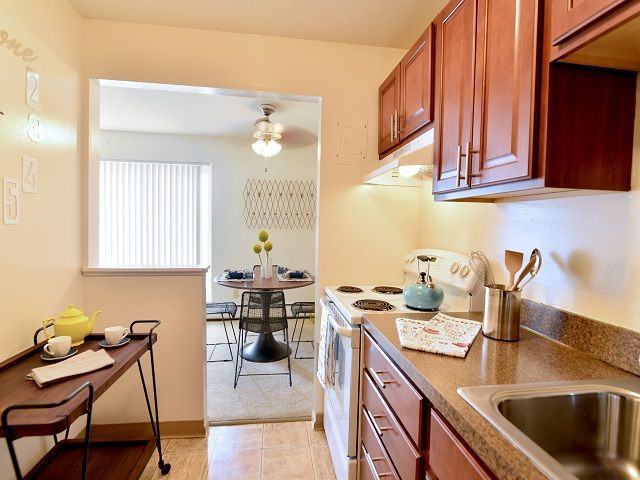 Midtown Towers Apartments 5676 Broadview Rd, Parma, OH 44134 Zumper