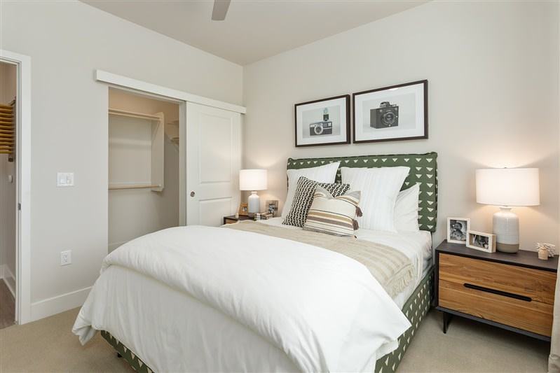 The Retreat Rio Salado Apartments 2325 E Rio Salado Pkwy, Tempe, AZ