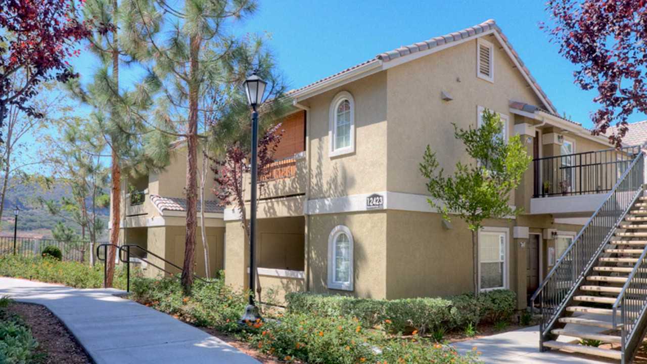 Ridgewood Village Apartments 12435 Heatherton Ct, San Diego, CA 92128 Zumper