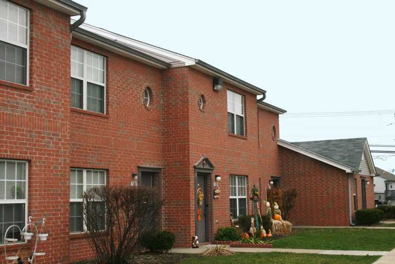 South Pointe Apartments 6032 Southpointe Dr, Burlington, KY 41005