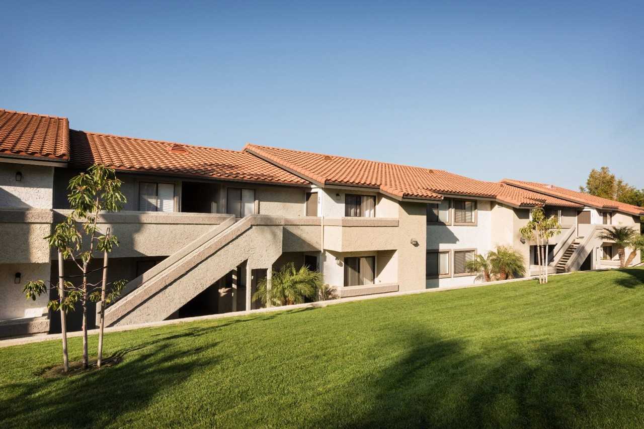 Elán Milano Apartment Homes Apartments 3634 College Blvd, Oceanside