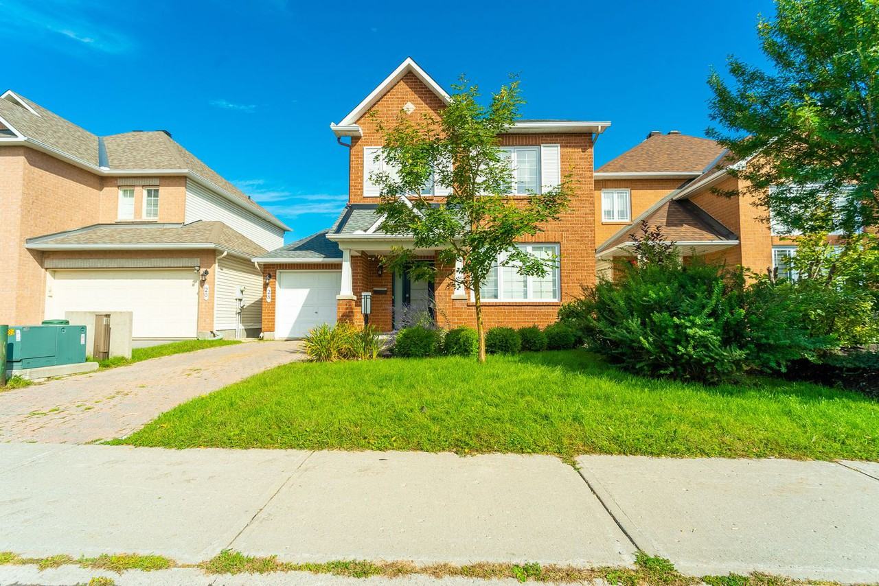 Luxury 3 Apartments 28 Chartwell Ave, Ottawa, ON K2G 6L6 Zumper