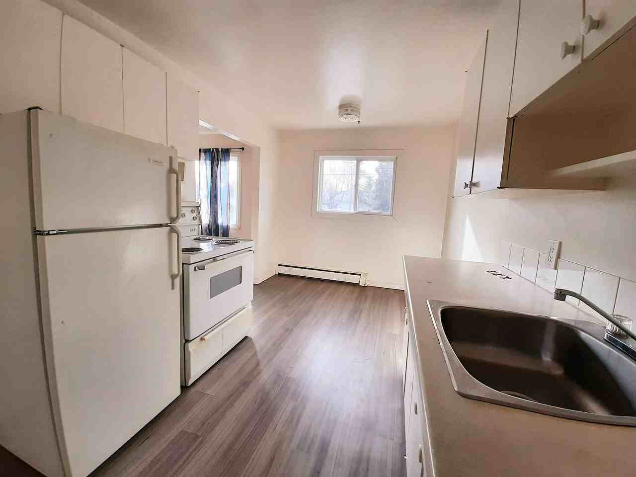 The Lincoln Apartments 9712 149 St Nw, Edmonton, AB T5P 1K2 Zumper