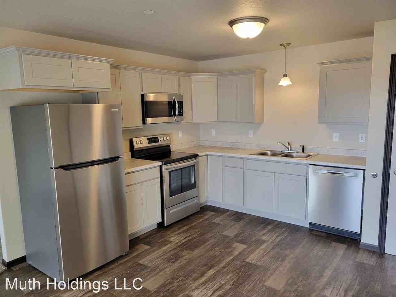 Orchard Meadows Apartments 3411, 3423, 3435, 3393, 3381, 3369 Jaffa