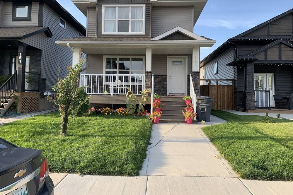 Short Term Rentals In Saskatoon, SK Great Apartments & Houses