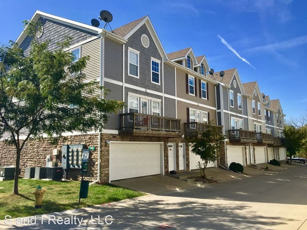 Village at Arbor Chase Apartments in Pleasant Hill, IA 50327 Zumper