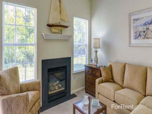 Atlantic Point Apartments 1220 Orchid Cir, North Bellport, NY 11713