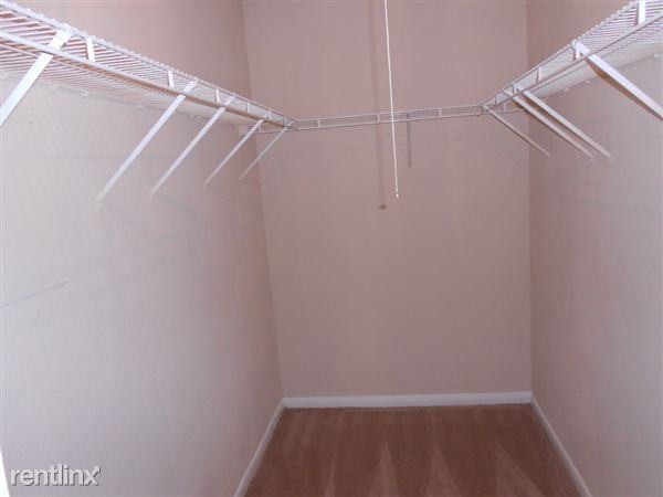 Verde Valley Apartments in Dallas, TX 75254 Zumper