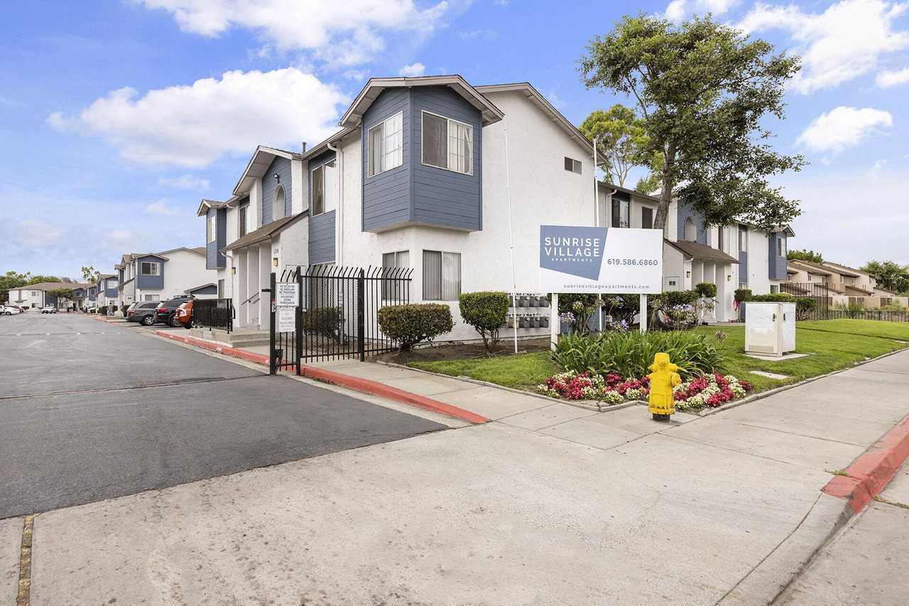 Mar at Chavez Apartments 144 W Calle Primera, San Diego, CA 92173