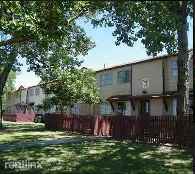 E Marshall Dr Apartments in Mountain Creek, Dallas, TX 75051 Zumper