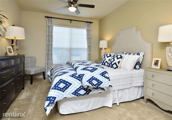 Colonial Pkwy Apartments in Katy, TX 77449 Zumper