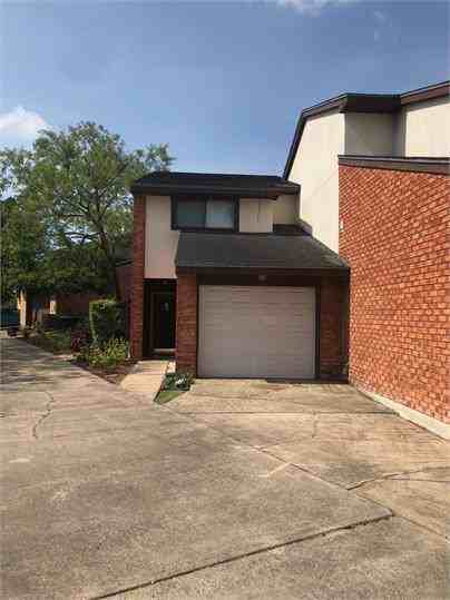 Treasure Bluff Townhomes Apartments 2425 N Ed Carey Dr, Harlingen, TX