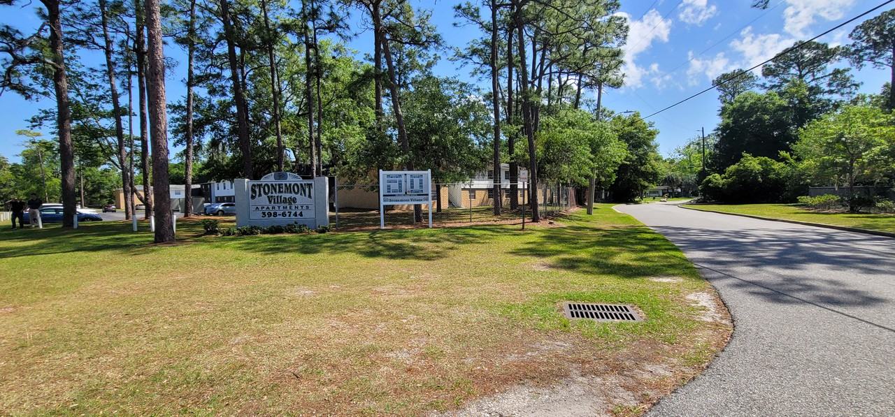 Stonemont Village Apartments 2930 Stonemont St, Jacksonville, FL