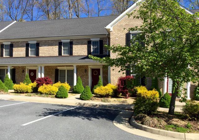50 E Stonington Pl Apartments in Fishersville, VA 22939 Zumper