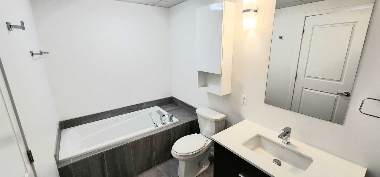 Le Vibe Apartments 78 Rue Dollarddes Ormeaux, Gatineau, QC J8X 3M1